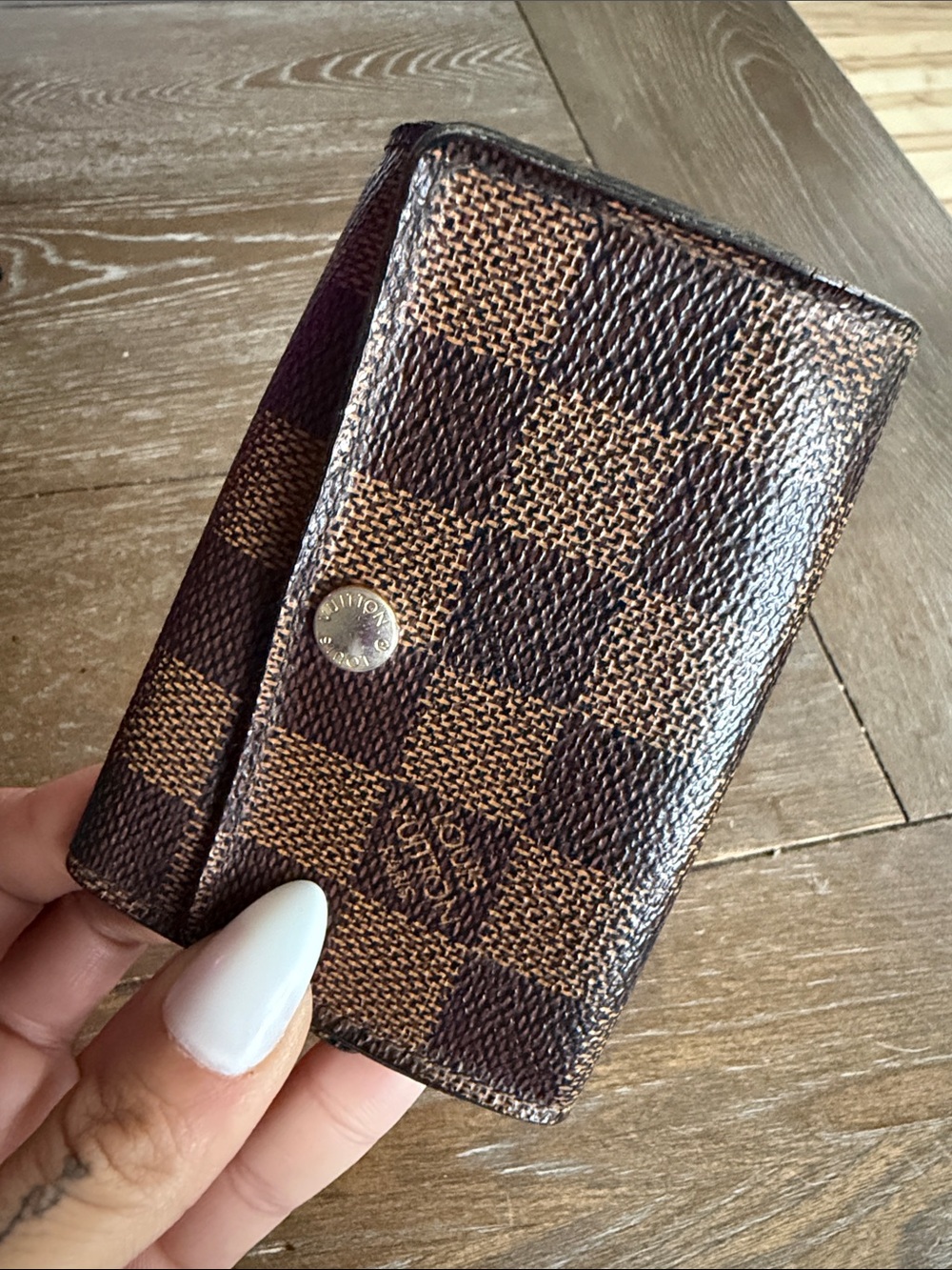 Authentic LV Brown Checkered Womens Key Holder Wallet